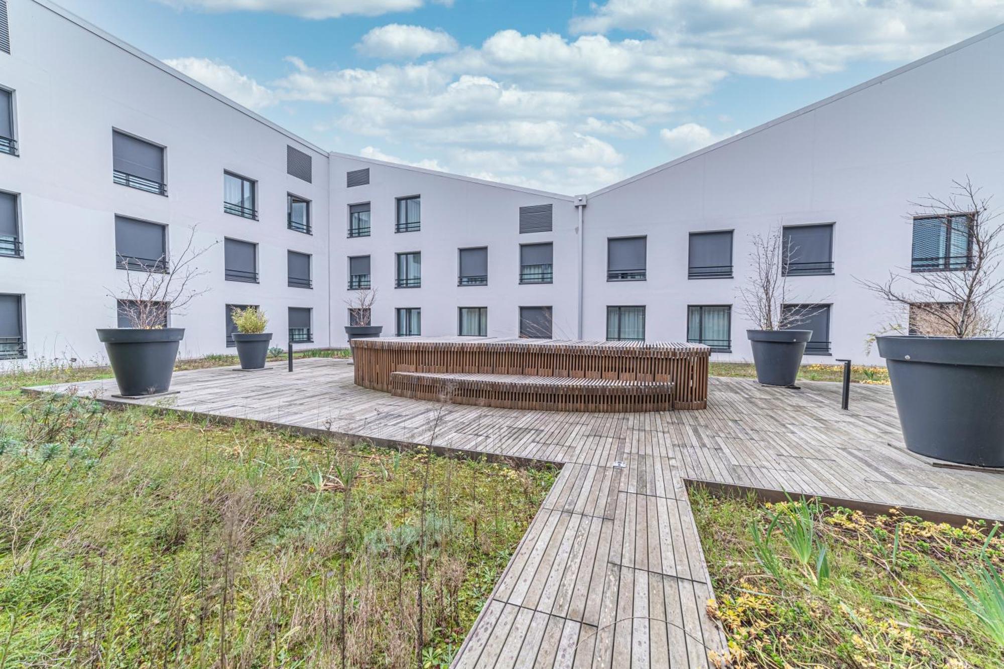 Montempo Apparthotel Bordeaux Centre - Bassins A Flot Eksteriør billede