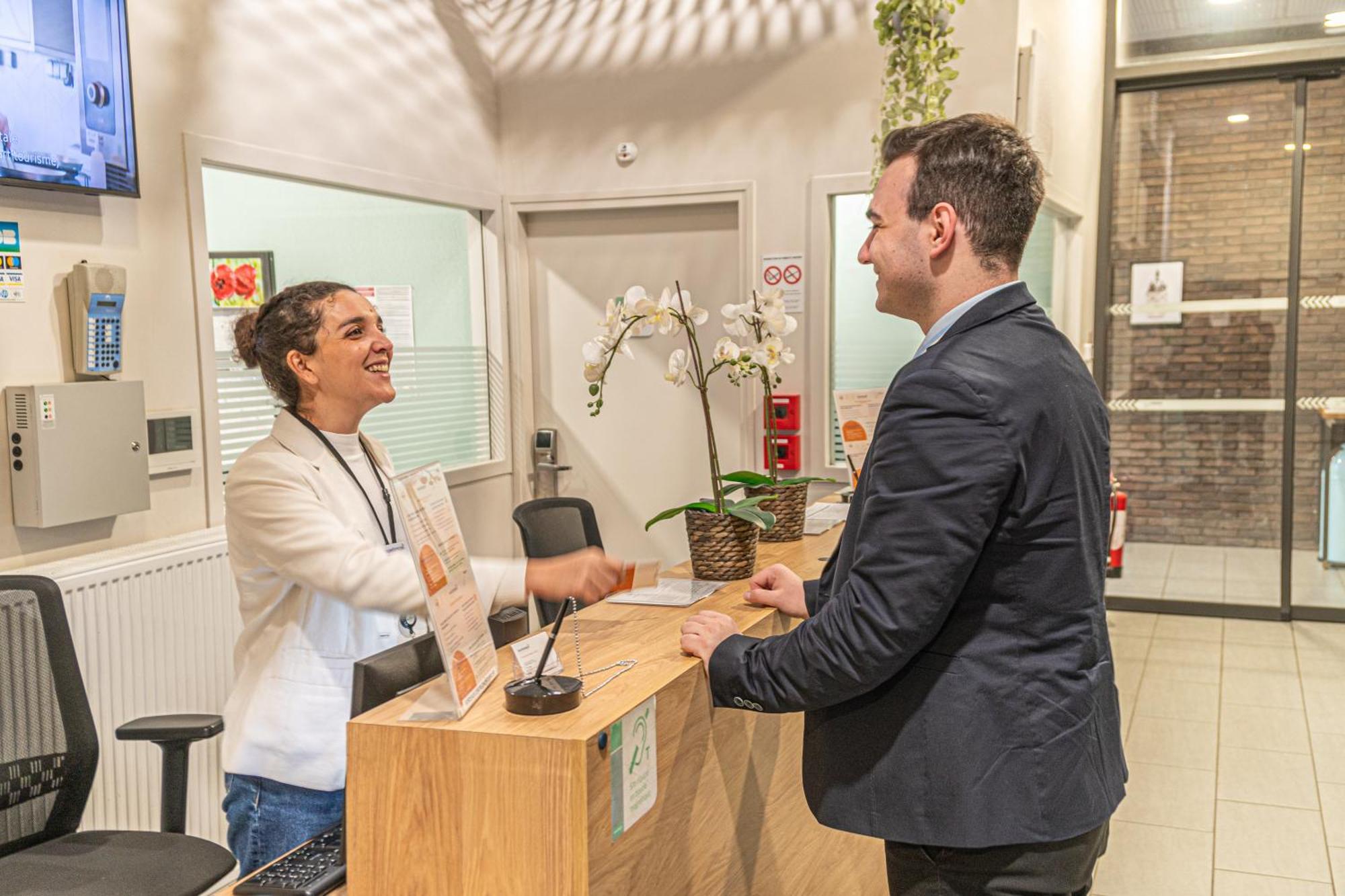 Montempo Apparthotel Bordeaux Centre - Bassins A Flot Eksteriør billede